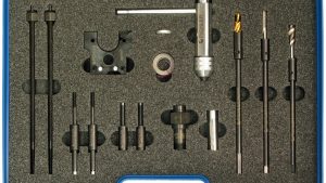 Zestaw do usuwania zerwanych świec żarowych M10x1 Renault, 18 części